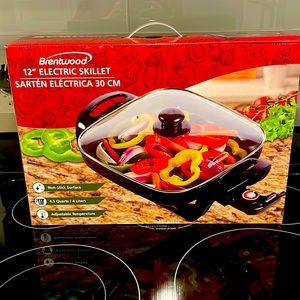 New in box, Brentwood 12 inch electric skillet